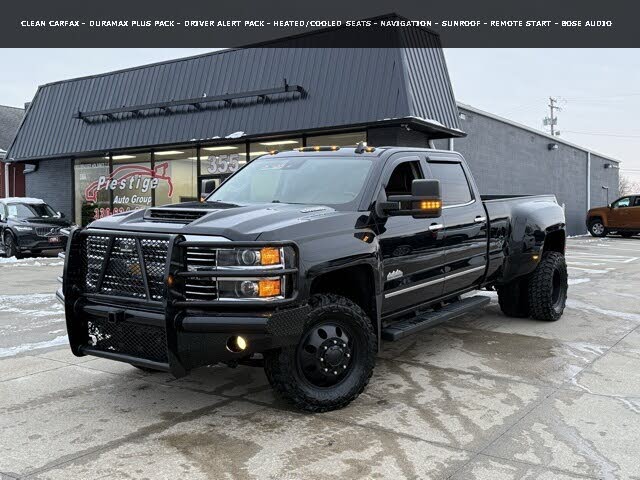 2016 Chevrolet Silverado 3500HD High Country Crew Cab 4WD