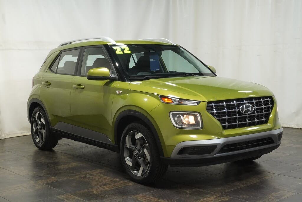 2022 Hyundai Venue SEL FWD