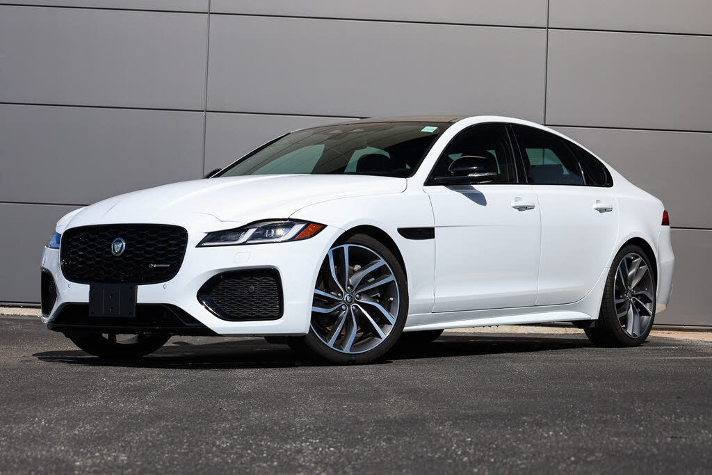 Jaguar XF P300 R-Dynamic SE AWD 2024