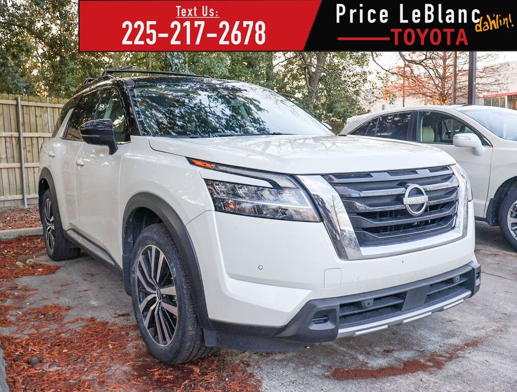 2024 Nissan Pathfinder Platinum FWD