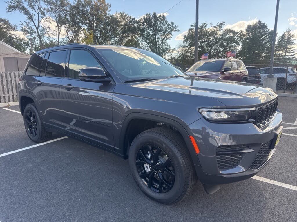 2025 Jeep Grand Cherokee Altitude X 4WD