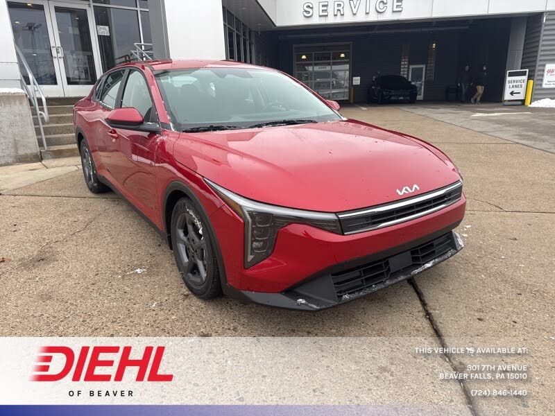2025 Kia K4 LXS FWD