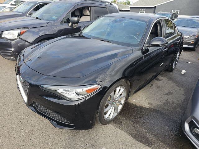 2021 Alfa Romeo Giulia Sprint RWD