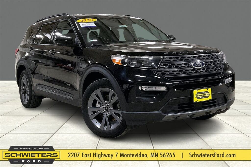2023 Ford Explorer XLT AWD