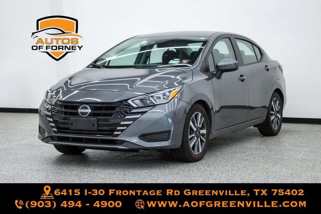 2023 Nissan Versa SV FWD