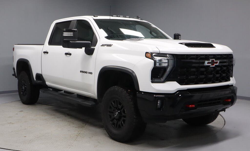 2024 Chevrolet Silverado 2500HD ZR2 Crew Cab 4WD