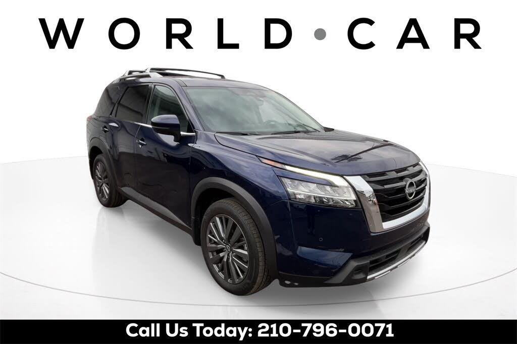2024 Nissan Pathfinder SL FWD