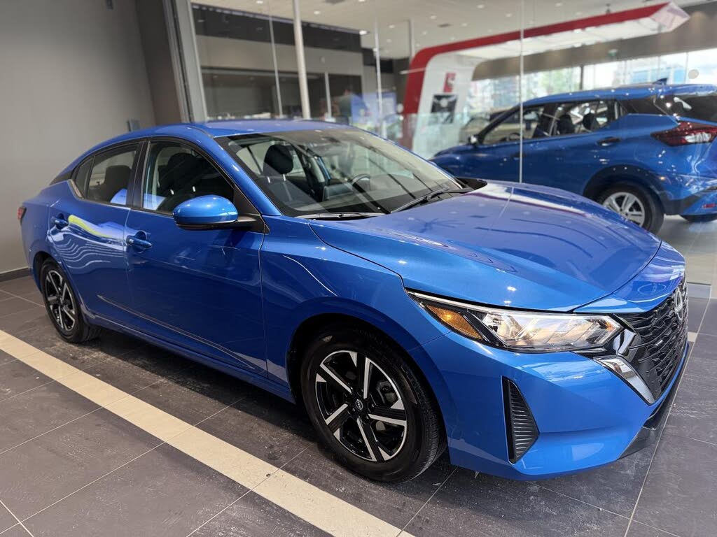 2024 Nissan Sentra SV FWD