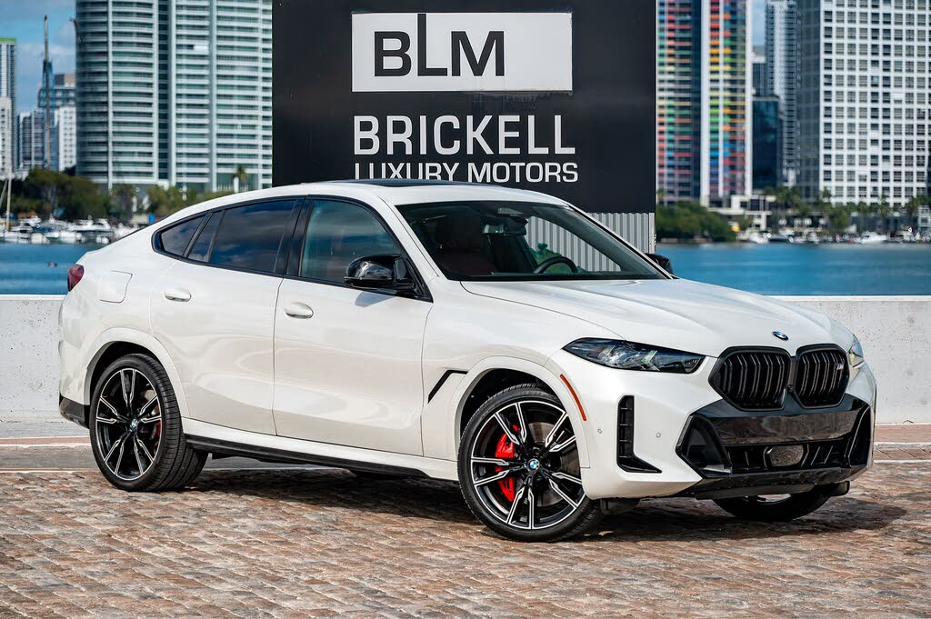 2025 BMW X6 M60i xDrive AWD