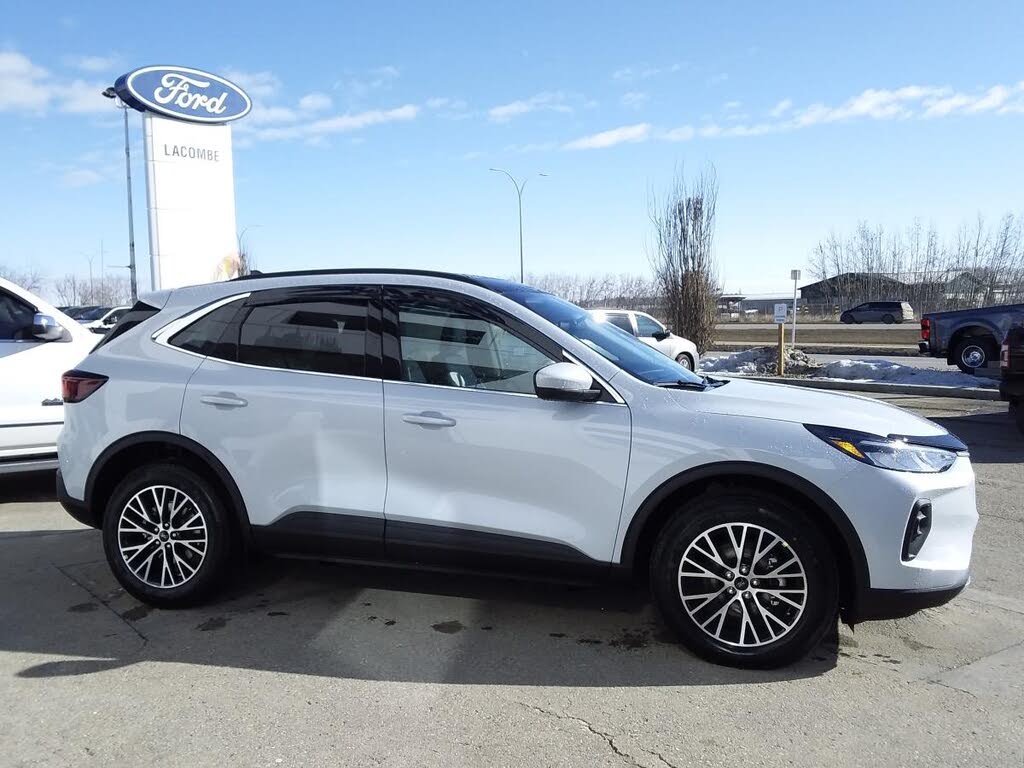 Ford Escape Hybrid Plug-in FWD 2025