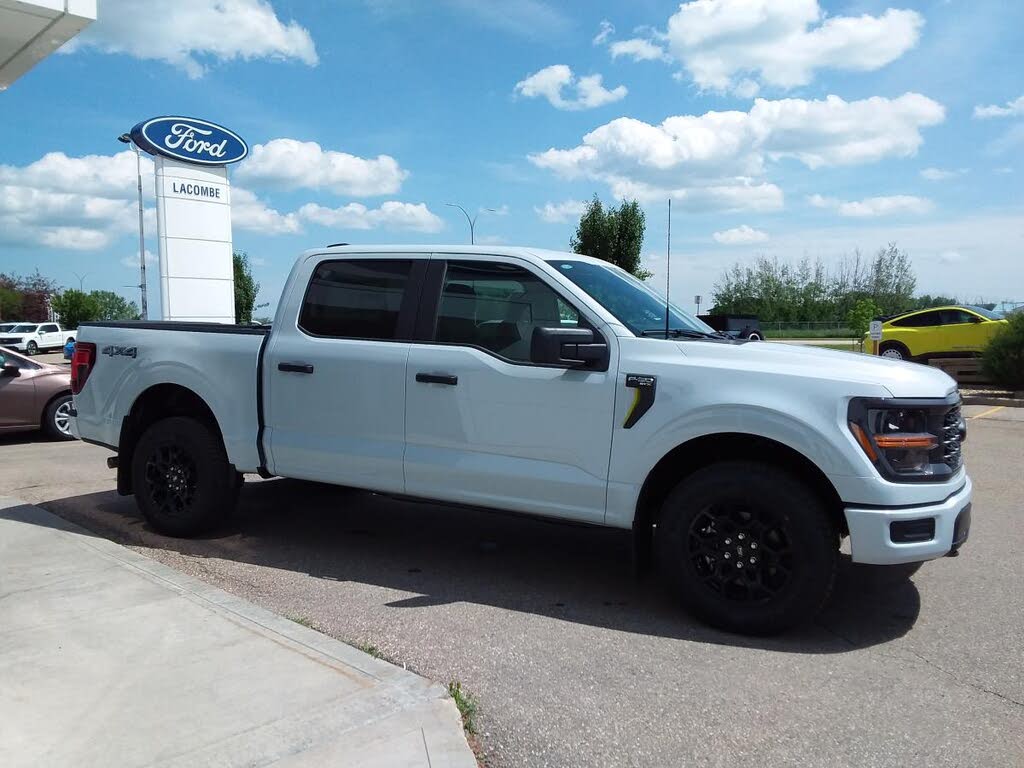 2025 Ford F-150 STX 4dr SuperCrew 4WD