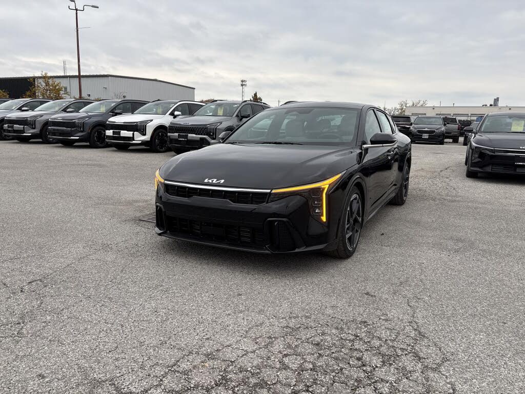 2025 Kia K4 GT-Line Turbo FWD