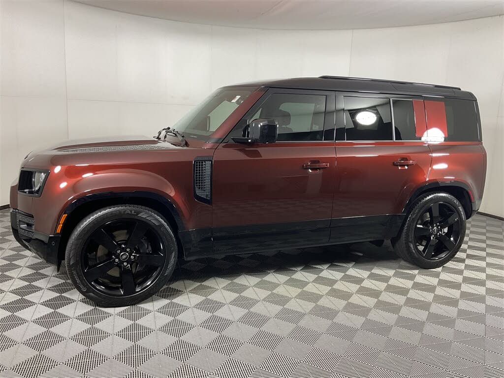 2025 Land Rover Defender 110 P400 Sedona Red AWD
