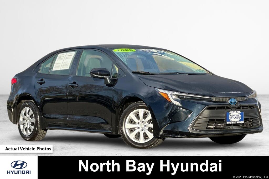 2025 Toyota Corolla Hybrid LE FWD