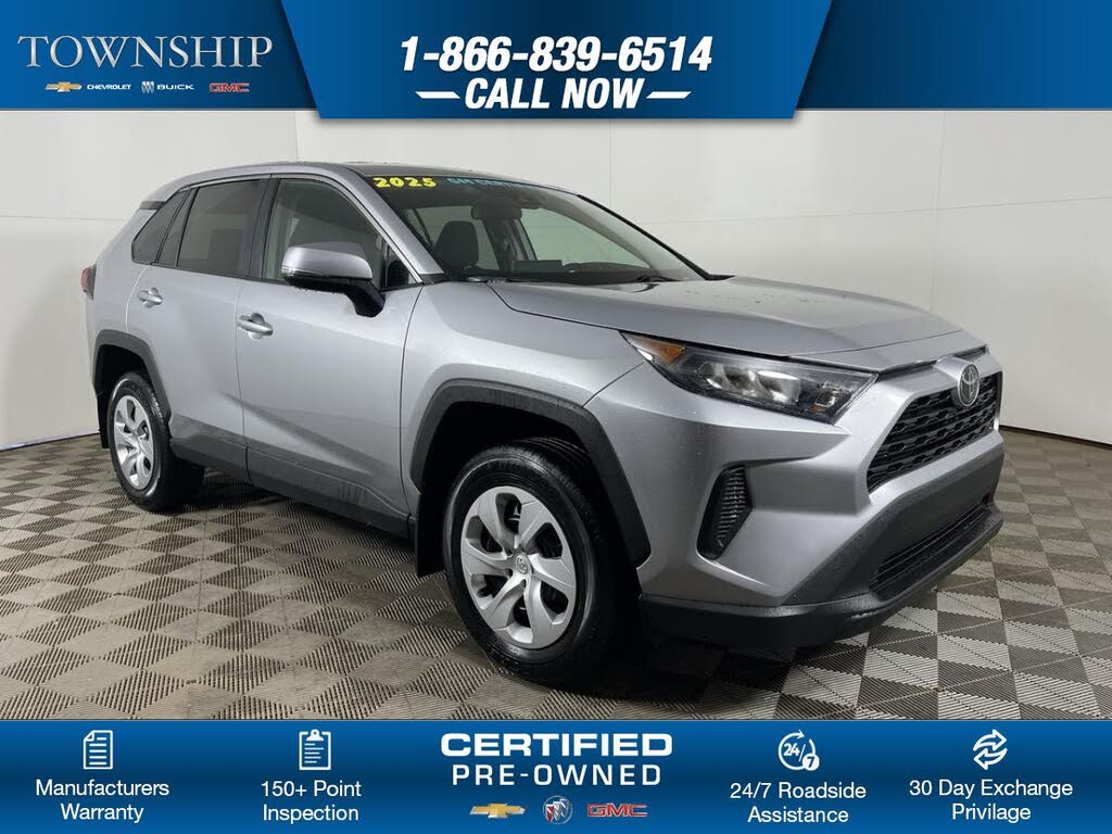 2025 Toyota RAV4 LE AWD