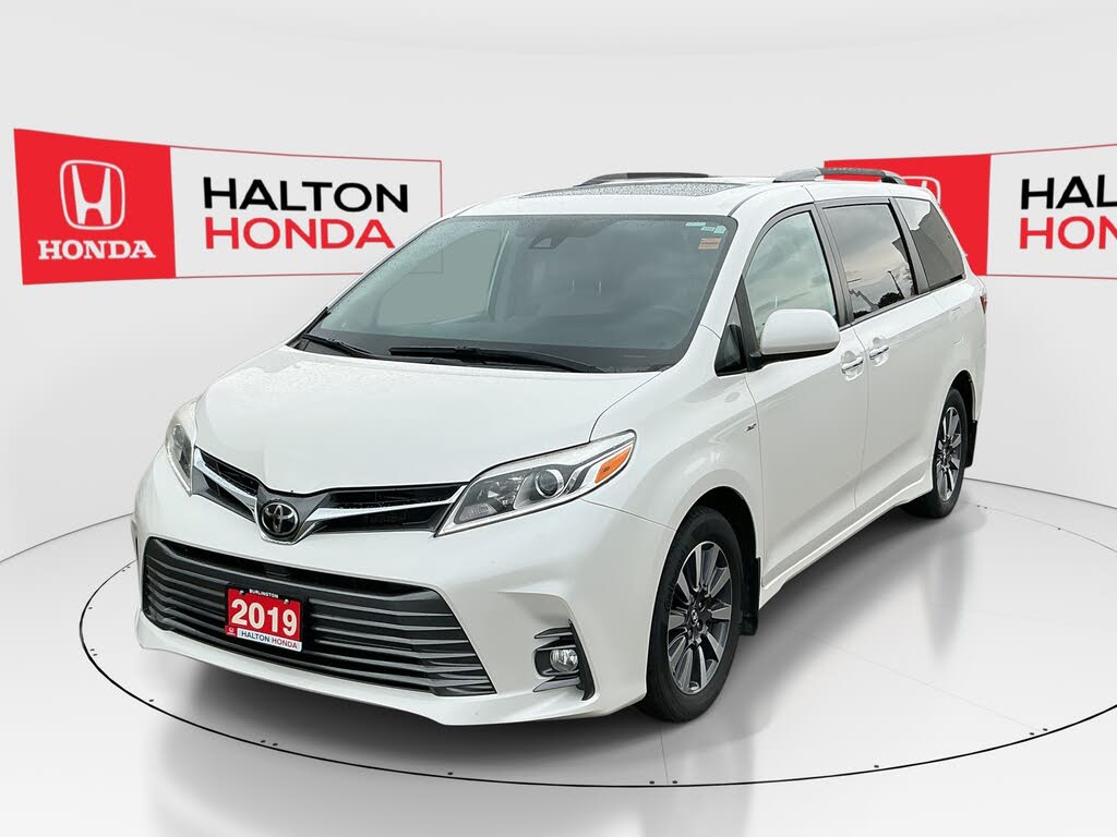 2019 Toyota Sienna XLE 7-Passenger AWD