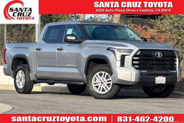 2022 Toyota Tundra SR5 CrewMax Cab 4WD