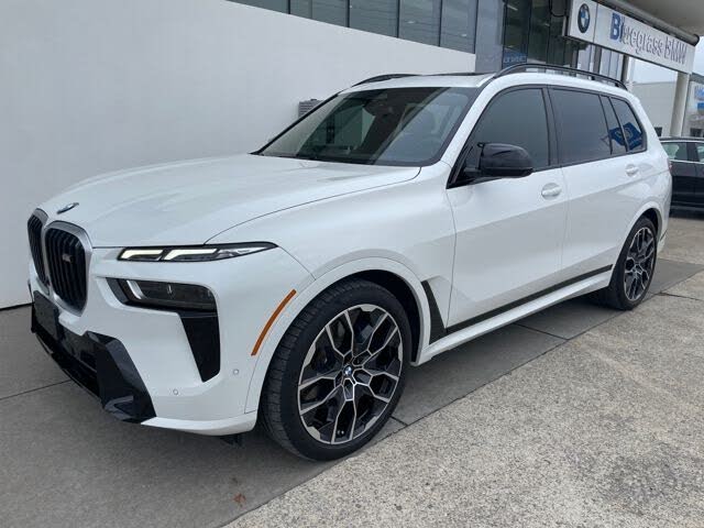 2023 BMW X7 M60i AWD