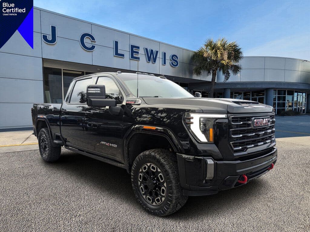 2024 GMC Sierra 2500HD AT4 Crew Cab 4WD