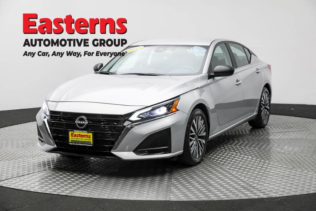 2024 Nissan Altima 2.5 SV FWD