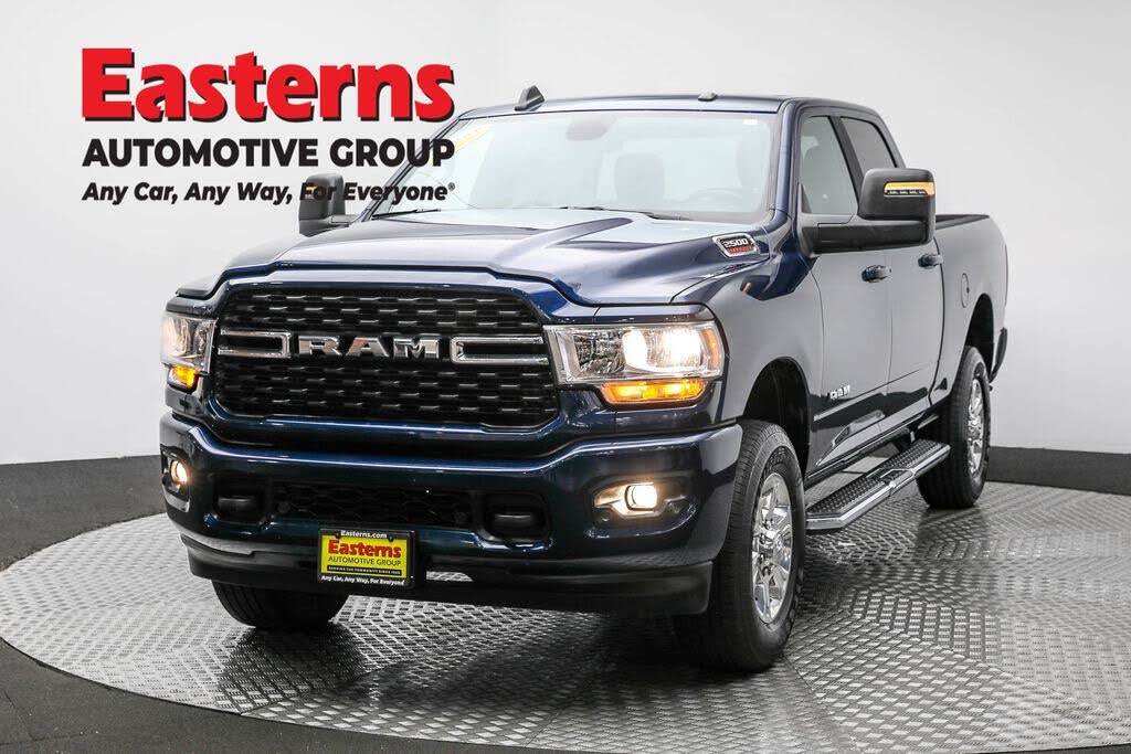 2024 RAM 2500 Big Horn Crew Cab 4WD