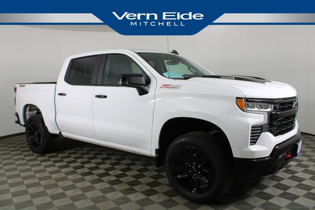 2025 Chevrolet Silverado 1500 LT Trail Boss Crew Cab 4WD