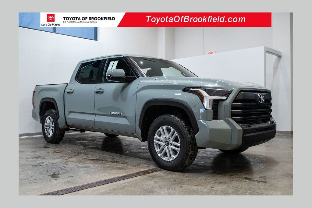 2026 Toyota Tundra SR5 CrewMax Cab 4WD