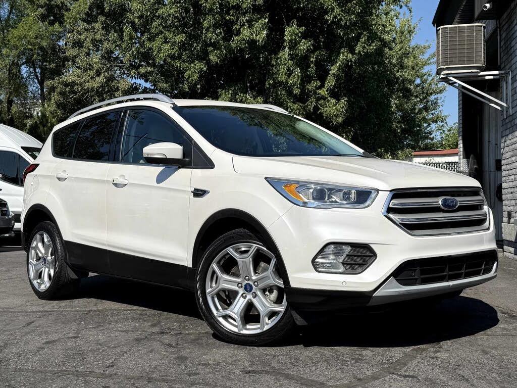 2019 Ford Escape Titanium AWD