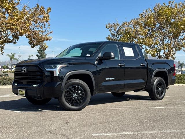 2024 Toyota Tundra SR5 CrewMax Cab 4WD