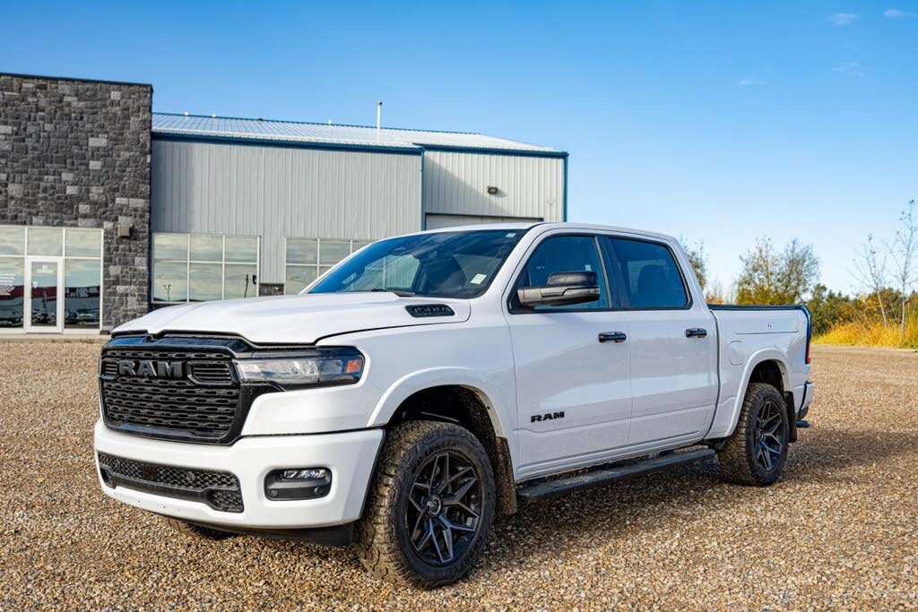 2025 RAM 1500 Big Horn Crew Cab 4WD