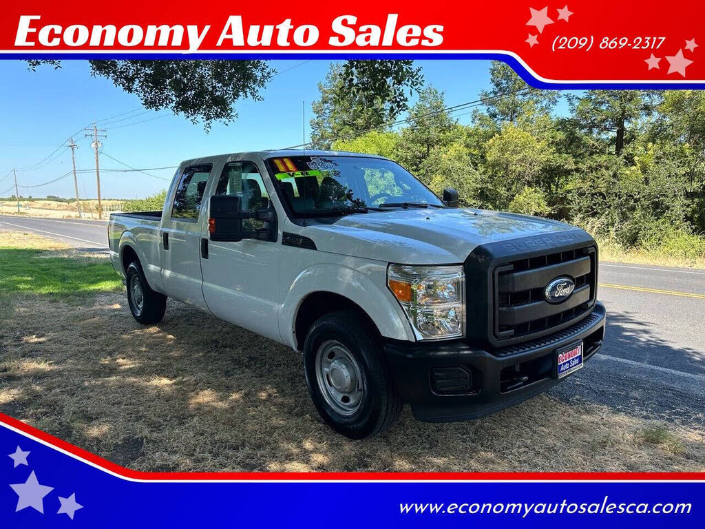 2011 Ford F-350 Super Duty XL Crew Cab