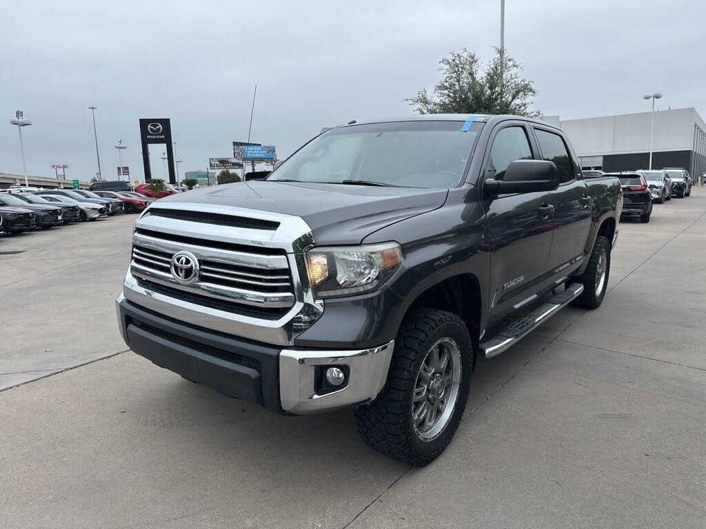 2017 Toyota Tundra SR5 CrewMax 4.6L