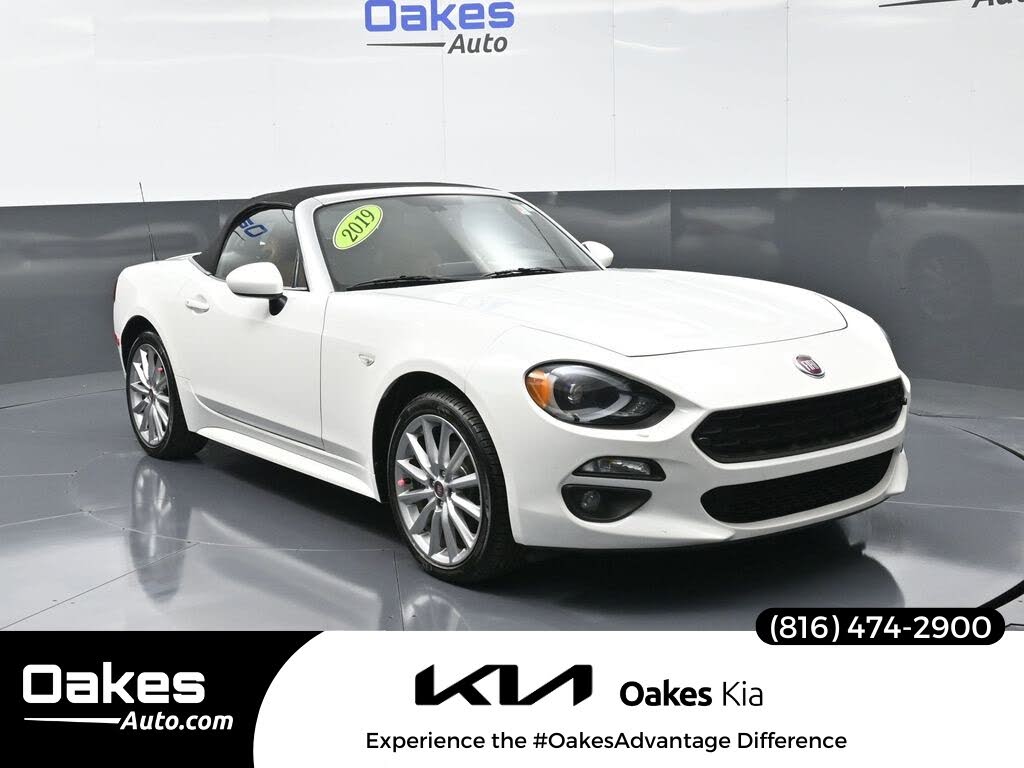 2019 FIAT 124 Spider Lusso