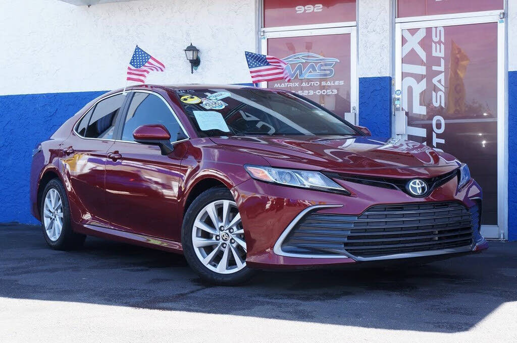 2021 Toyota Camry LE FWD