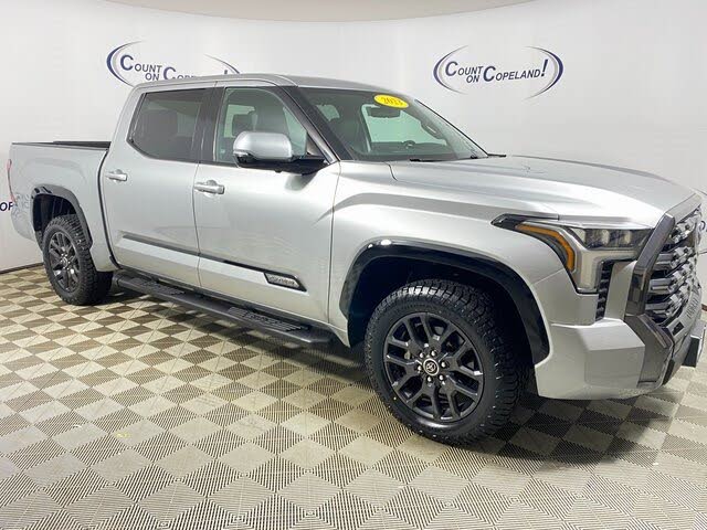 2023 Toyota Tundra Platinum CrewMax Cab 4WD