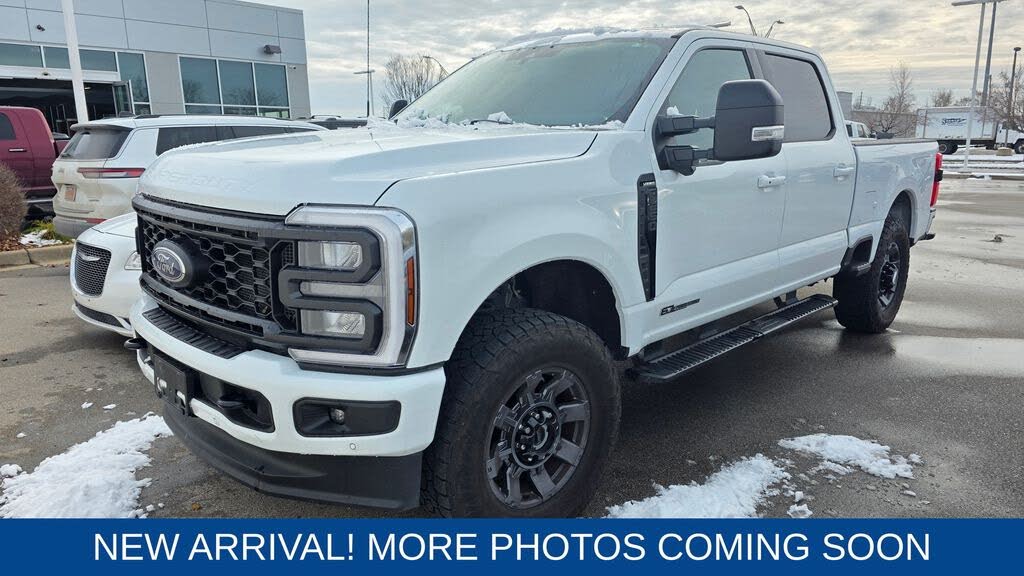 2024 Ford F-250 Super Duty Lariat Crew Cab 4WD