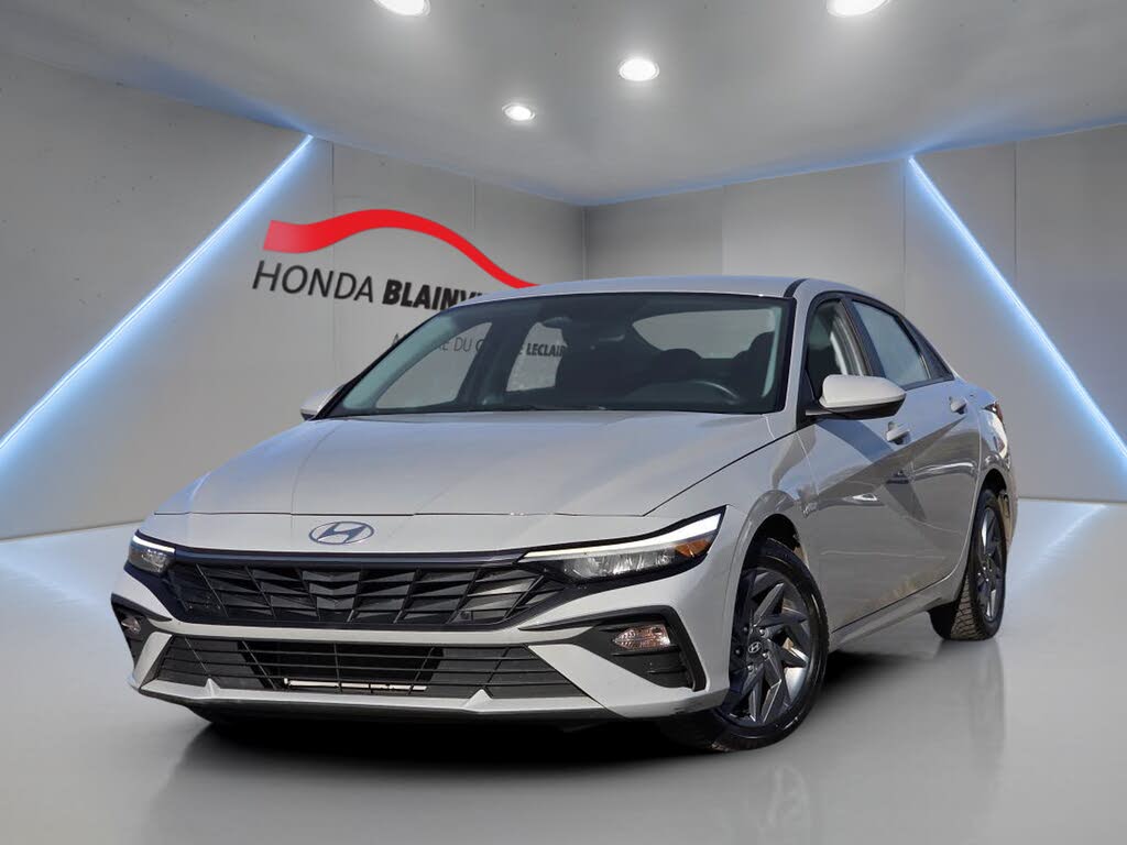 2024 Hyundai Elantra Preferred FWD