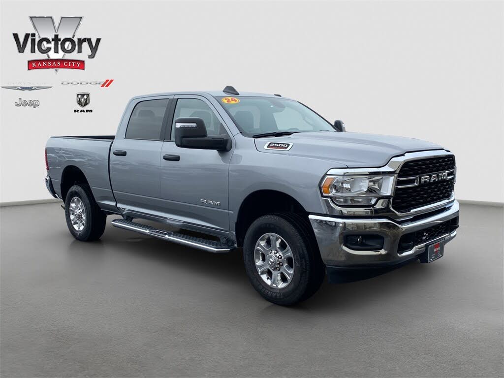 2024 RAM 2500 Big Horn Crew Cab 4WD