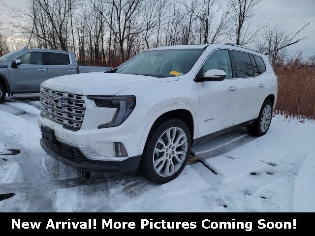 2025 GMC Acadia Denali AWD