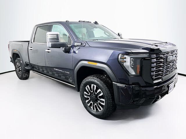 2025 GMC Sierra 2500HD Denali Ultimate Crew Cab 4WD