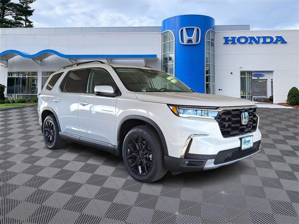 2025 Honda Pilot Touring+ AWD