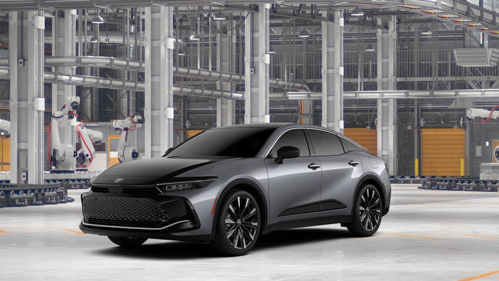 2026 Toyota Crown Platinum AWD