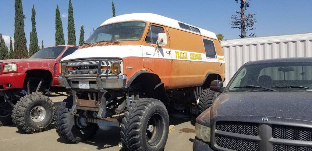1972 Dodge RAM Van