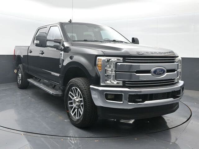 2019 Ford F-250 Super Duty Lariat Crew Cab 4WD