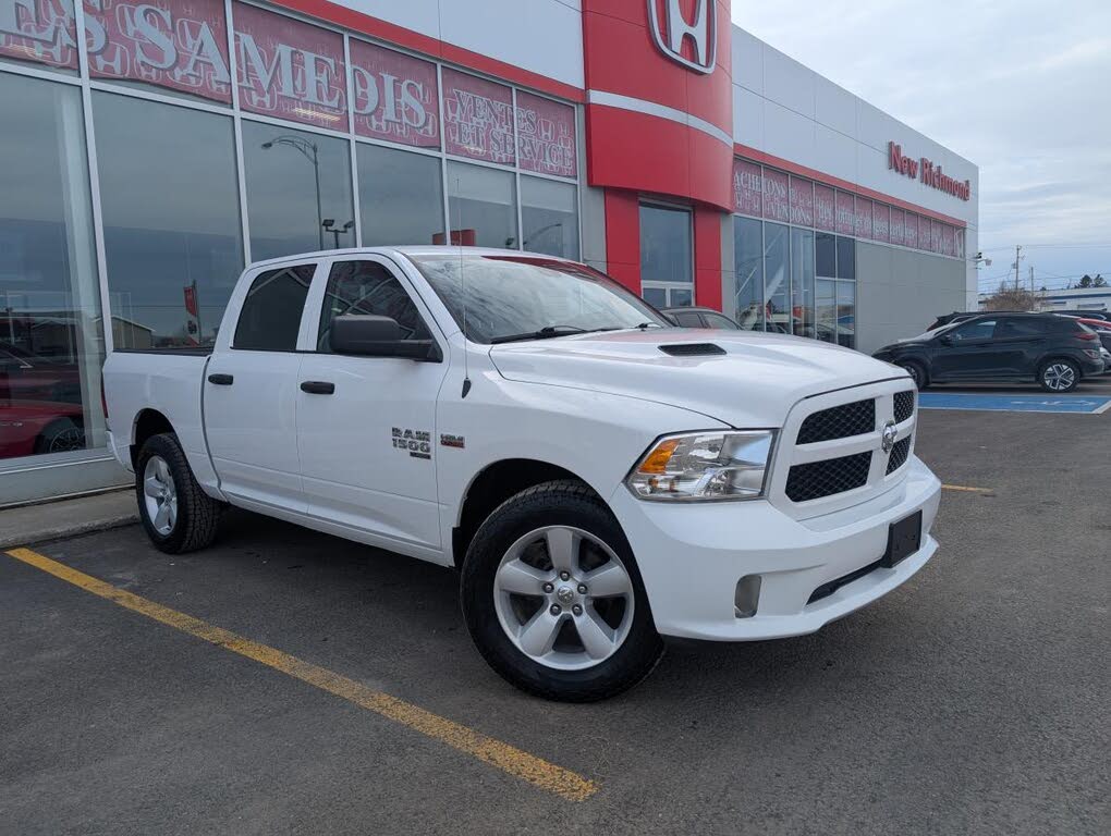 2022 RAM 1500 Classic Express Crew Cab 4WD