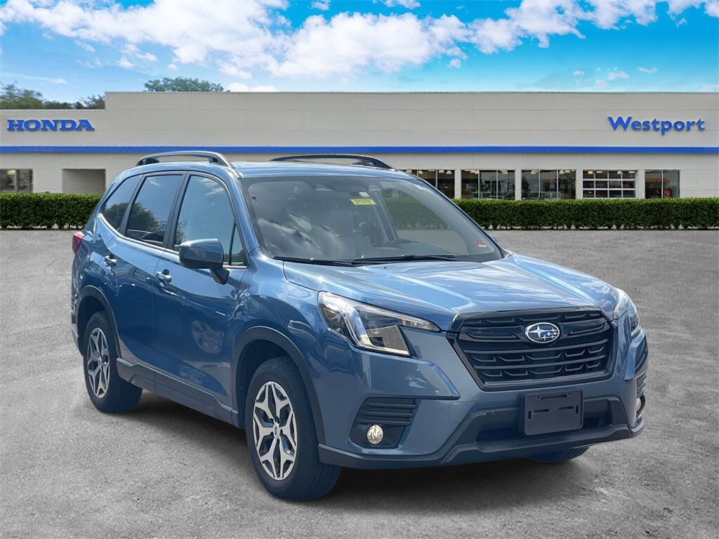2022 Subaru Forester Premium Crossover AWD