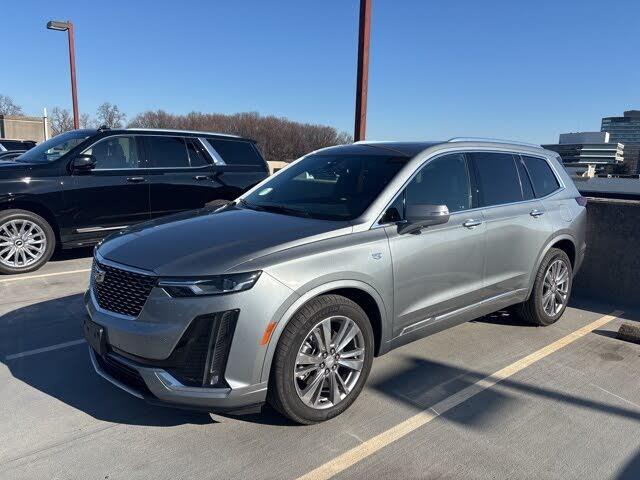 2023 Cadillac XT6 Premium Luxury FWD