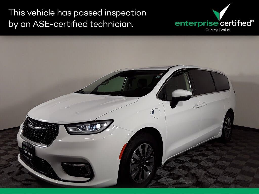 2023 Chrysler Pacifica Hybrid Touring L FWD