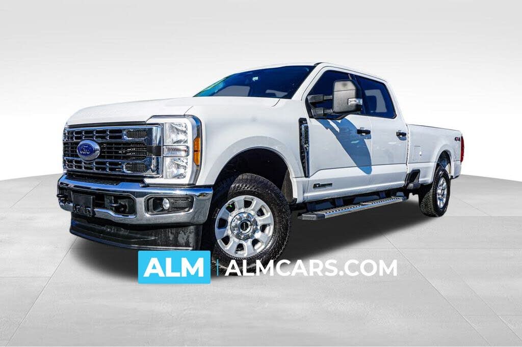 2023 Ford F-250 Super Duty XLT Crew Cab 4WD