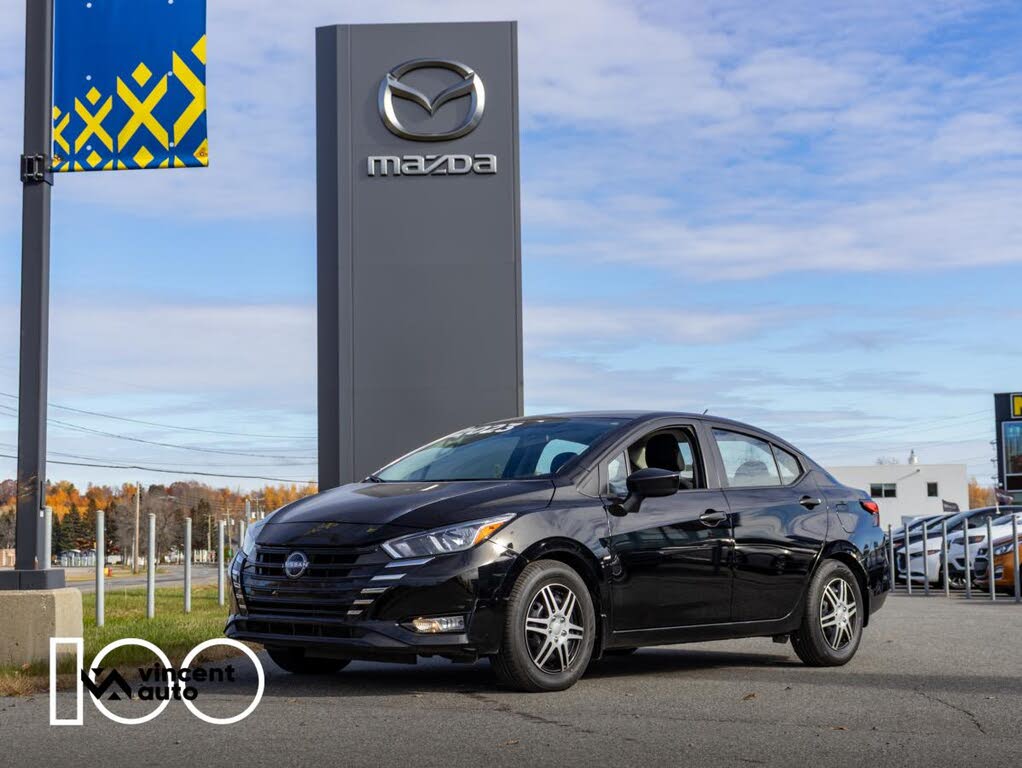 2023 Nissan Versa S FWD